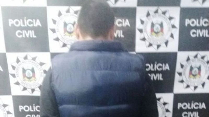 O homem foi conduzido para o Rio Grande do Sul para a sede do Departamento, onde será interrogado.