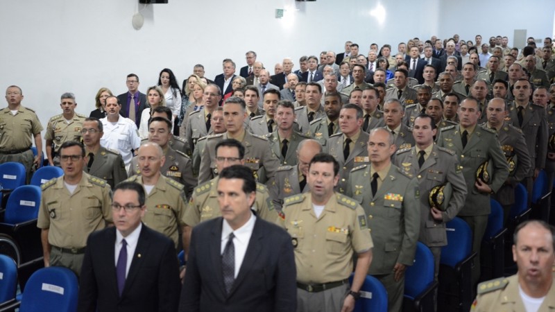 120 oficiais se formaram durante a cerimônia