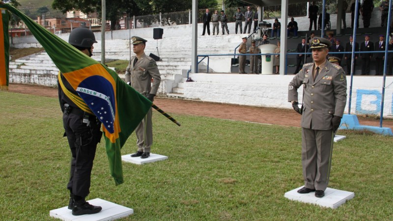 Coronel Alfeu Freitas Moreira exaltou o desempenho do tenente-coronel Alexandre Bueno Bortoluzzi na liderança da tropa durante a Copa