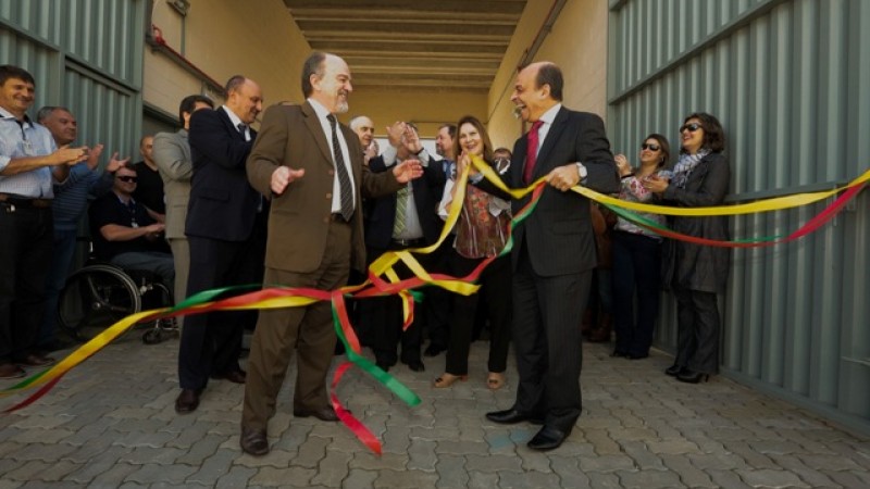 overnador em exercício, José Aquino Flôres de Camargo, e o secretário da Segurança Pública, Airton Michels, inauguraram a penitenciária que marca um novo modelo para o sistema prisional gaúcho