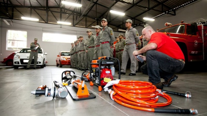 Equipamentos vão possibilitar melhores condições para o desempenho do trabalho dos bombeiros, já que sem essa aparelhagem o tempo de resgate aumenta consideravelmente