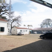 Área externa do pátio da sede da SSP