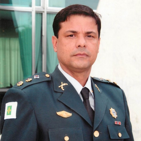 Foto coronel Suamy Santana da Silva - arquivo pessoal
