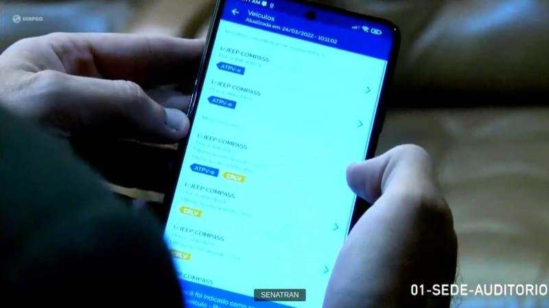 imagem da tela de um celular com o espaço de venda digital de veículos