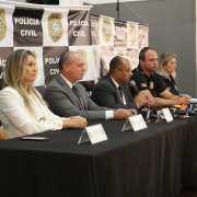 Em coletiva de imprensa, Polícia Civil detalha inquéritos contra torcedor que invadiu Beira-Rio