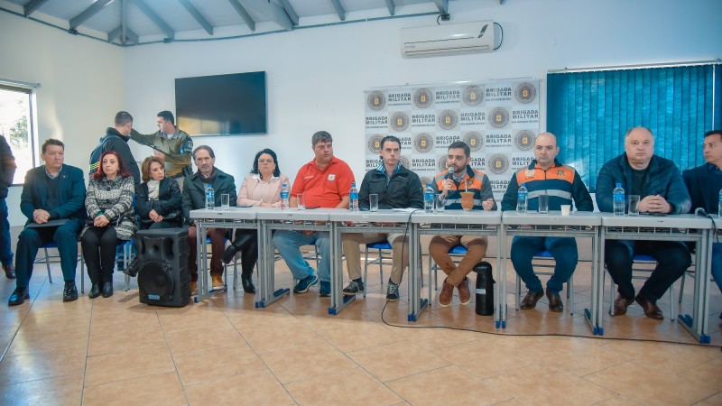 Reunião sobre recuperação dos municípios do Litoral Norte