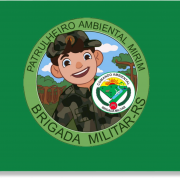#ParaTodosVerem: Imagem do logo do Projeto Patrulheiro Ambiental Mirim. Na parte central da imagem há um desenho de um patrulheiro e ao redor dele está escrito: "Patrulheiro Ambiental Mirim. Brigada Militar-RS". Fim da descrição.Projeto