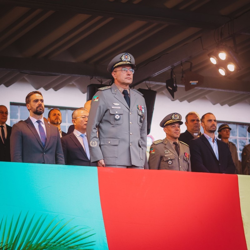 A foto mostra o comandate-geral da Brigada Militar, coronel Feoli