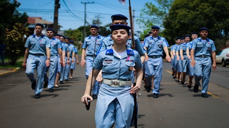 A foto mostra os alunos de Ijuí