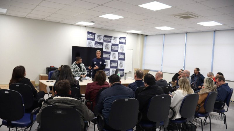 Fotografia dos servidores que participaram da capacitação.