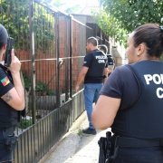 A Polícia Civil anunciou que o departamento instituirá, no início de fevereiro, a Equipe de Pronta Resposta, voltada ao atendimento rápido e qualificado das vítimas em locais de crimes relacionados aos grupos vulneráveis