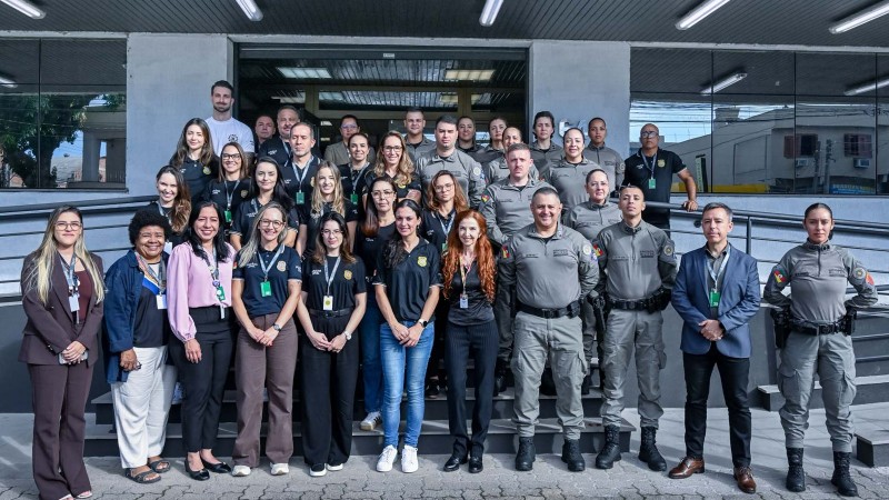 Na imagem os participantes do curso